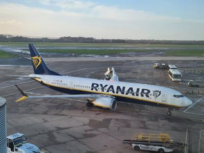 Photo of aircraft EI-HGR operated by Ryanair