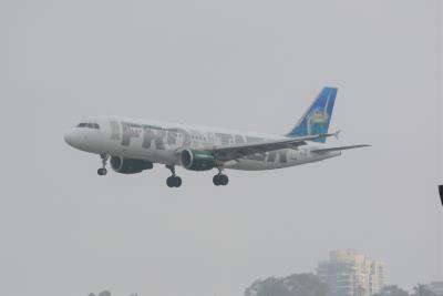 Image of aircraft registration N210FR - A A320-214 operated by Frontier Airlines