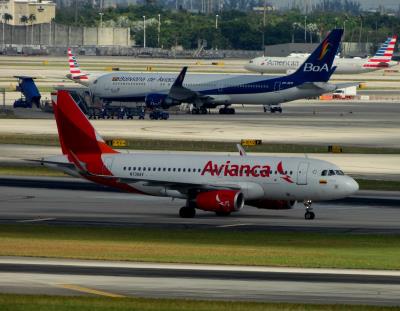Photo of aircraft N730AV operated by Avianca