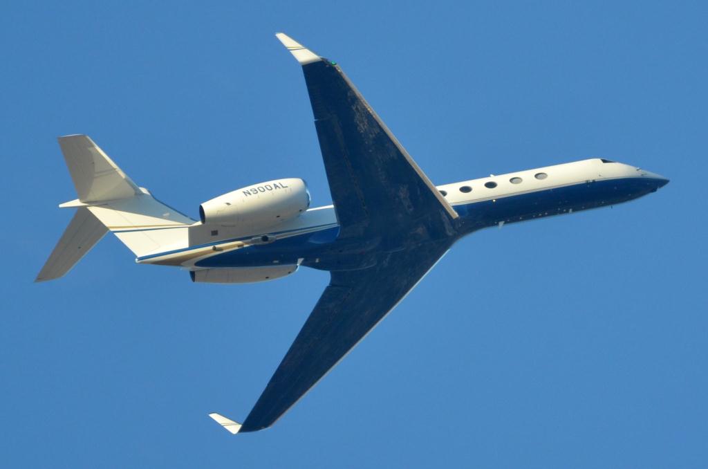 Photo of aircraft N900AL operated by Abbott Laboratories Inc