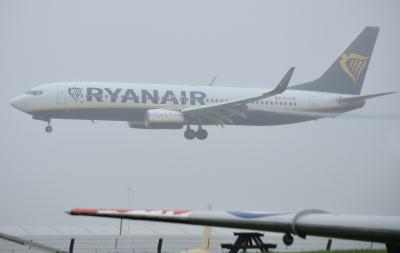 Photo of aircraft EI-FZC operated by Ryanair