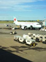 Photo of aircraft C-FDCA operated by Air Canada