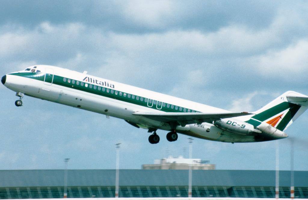 Photo of aircraft I-DIKL operated by Alitalia