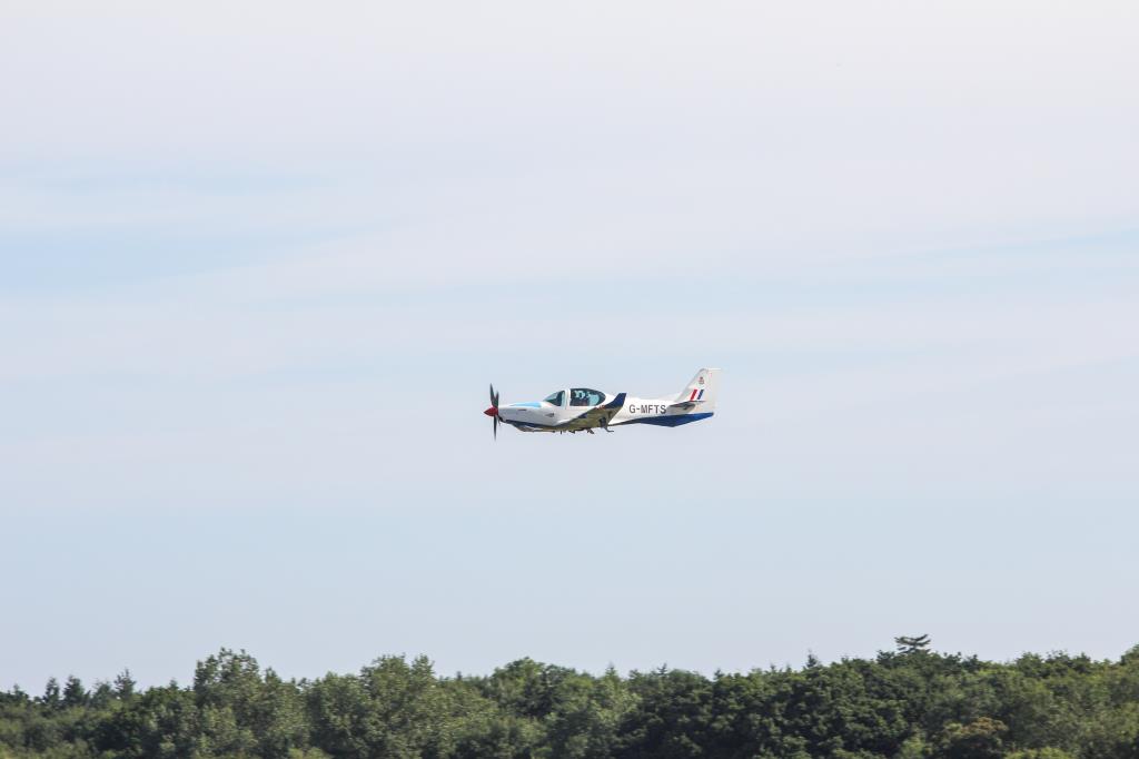 Photo of aircraft G-MFTS operated by Affinity Flying Training Services Ltd