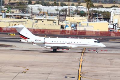 Photo of aircraft N104QS operated by NetJets