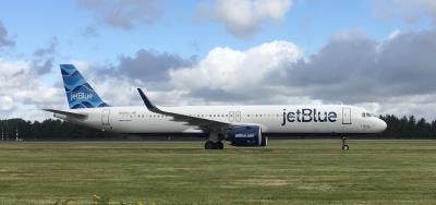 Photo of aircraft N4058J operated by JetBlue Airways