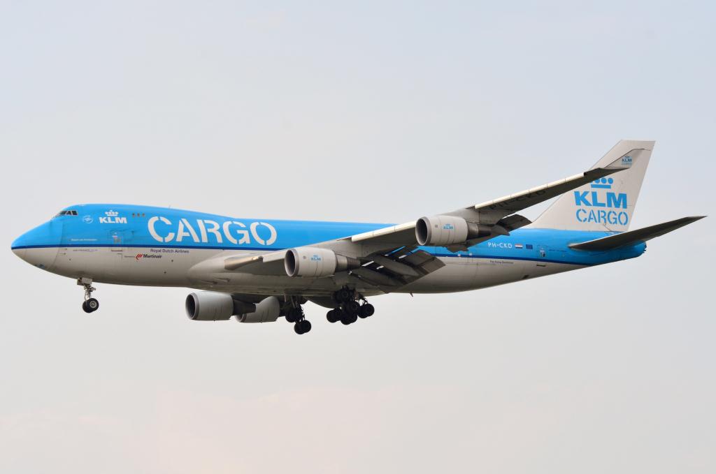 Photo of aircraft PH-CKD operated by KLM Royal Dutch Airlines