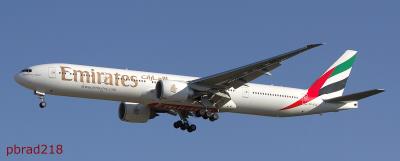 Photo of aircraft A6-EGH operated by Emirates