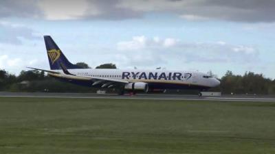 Photo of aircraft EI-FTV operated by Ryanair