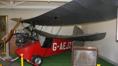 Photo of aircraft G-AEJZ operated by Thomas Leslie Crossland