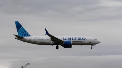 Photo of aircraft N47293 operated by United Airlines