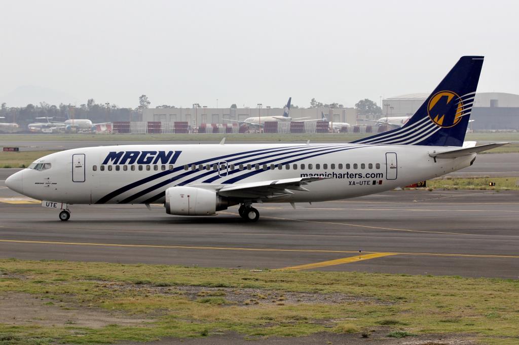 Photo of aircraft XA-UTE operated by Magnicharters