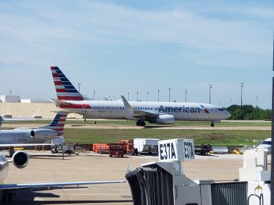 Photo of aircraft N998NN operated by American Airlines