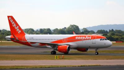 Image of aircraft registration G-EZRW - A A320-214(WL) operated by easyJet
