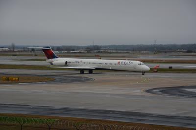 Photo of aircraft N967DL operated by Delta Air Lines
