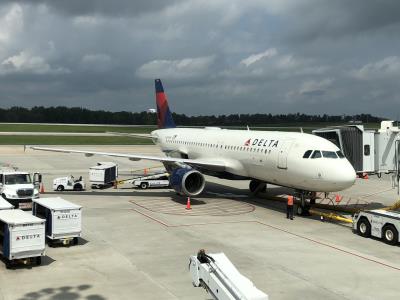 Photo of aircraft N334NW operated by Delta Air Lines
