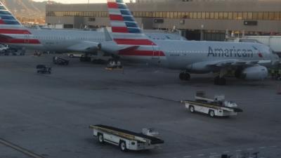 Photo of aircraft N823AW operated by American Airlines