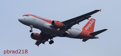 Photo of aircraft G-EZNM operated by easyJet