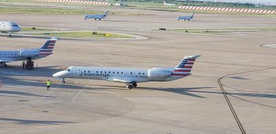 Photo of aircraft N809AE operated by American Eagle