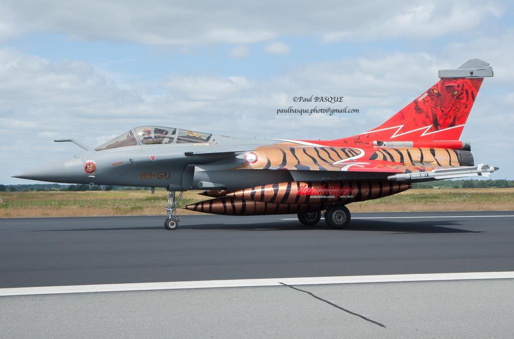 Photo of aircraft 142 (F-UHGU) operated by French Air Force-Armee de lAir