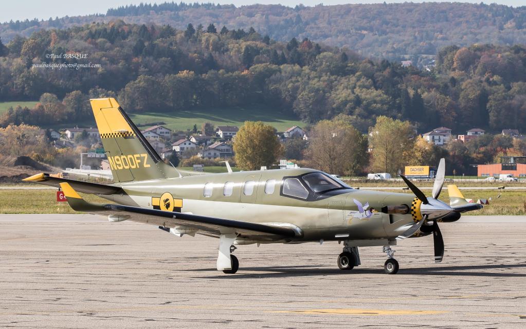 Photo of aircraft N900FZ operated by Redwood 850 Inc Trustee