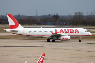 Photo of aircraft 9H-LMG operated by Lauda Europe