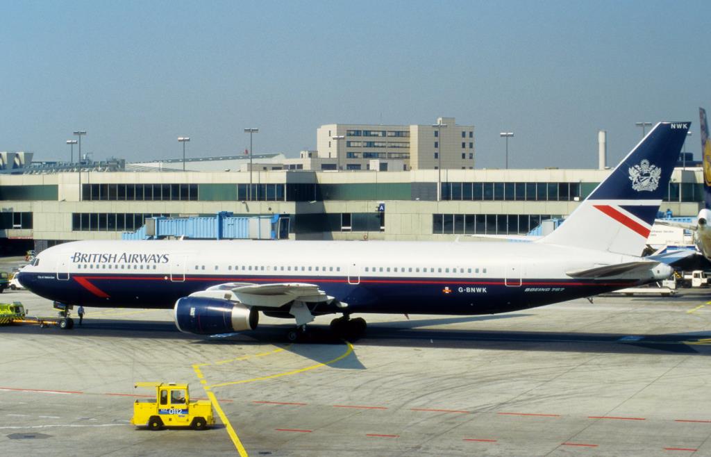 Photo of aircraft G-BNWK operated by British Airways