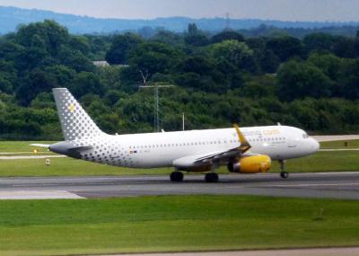 Photo of aircraft EC-MJC operated by Vueling