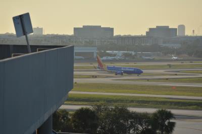 Photo of aircraft N8305E operated by Southwest Airlines