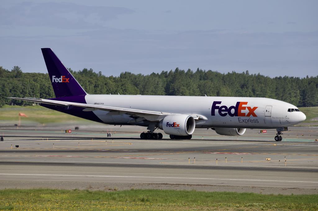 Photo of aircraft N877FD operated by Federal Express (FedEx)