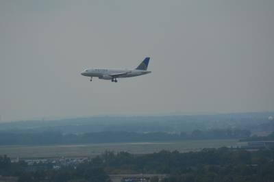 Photo of aircraft N808UA operated by United Airlines