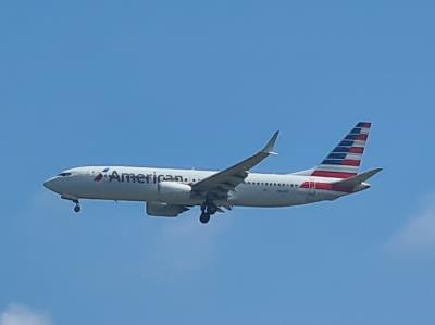 Photo of aircraft N341SV operated by American Airlines
