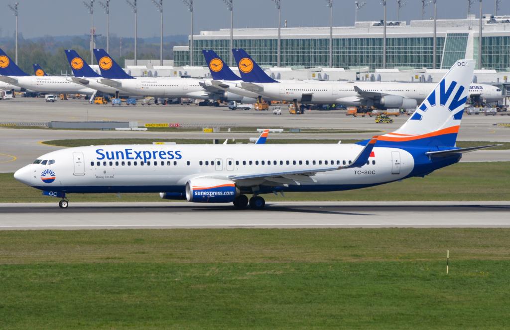 Photo of aircraft TC-SOC operated by SunExpress
