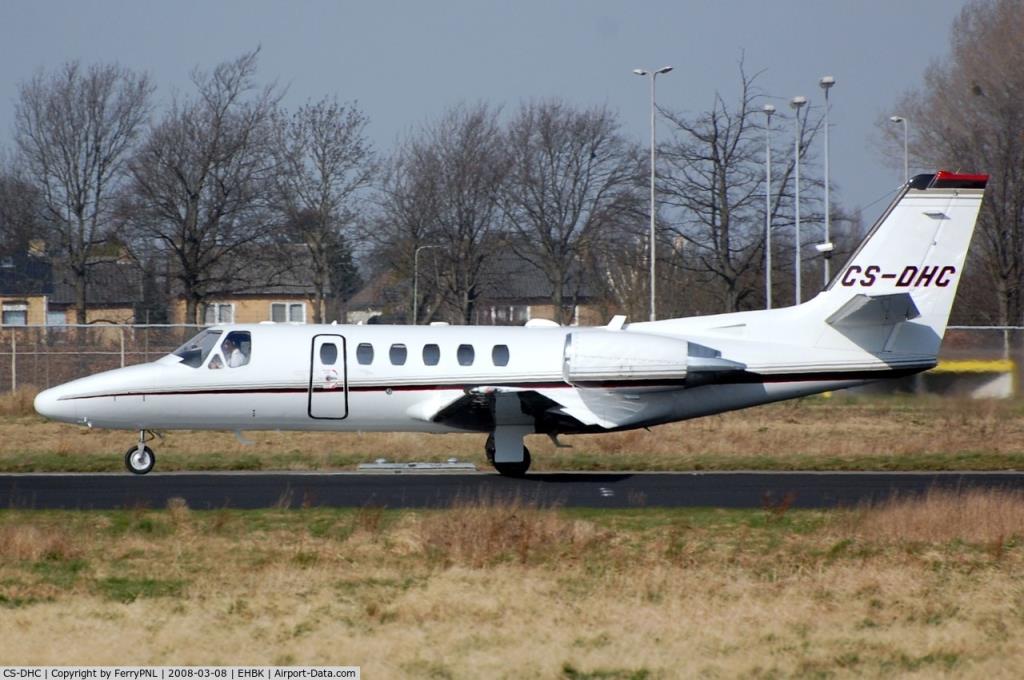 Photo of aircraft CS-DHC operated by Netjets Europe