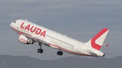 Photo of aircraft OE-LOQ operated by LaudaMotion