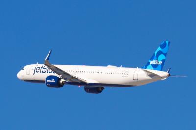 Photo of aircraft N2142J operated by JetBlue Airways
