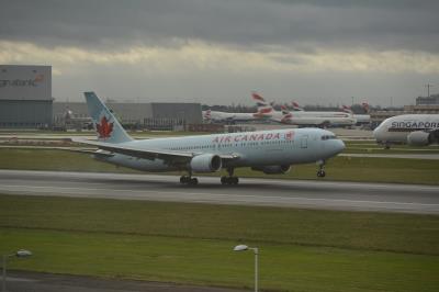 Image of aircraft registration C-FTCA - A 767-375(ER) operated by Air Canada