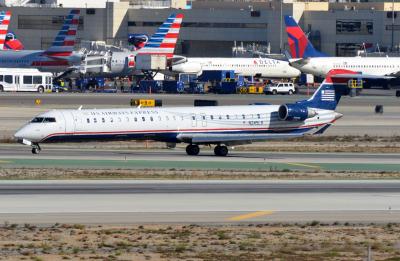 Photo of aircraft N245LR operated by Mesa Airlines
