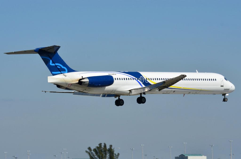 Photo of aircraft N836RA operated by Falcon Air Express