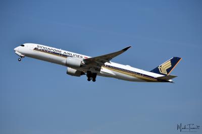 Image of aircraft registration 9V-SMH - A A350-941 operated by Singapore Airlines