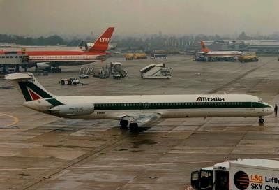 Photo of aircraft I-DAWF operated by Alitalia