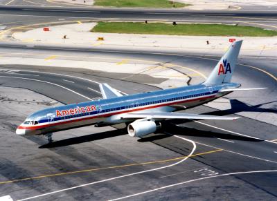 Photo of aircraft N622AA operated by American Airlines