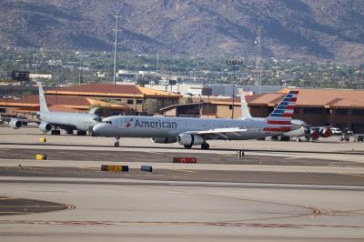 Photo of aircraft N927UW operated by American Airlines
