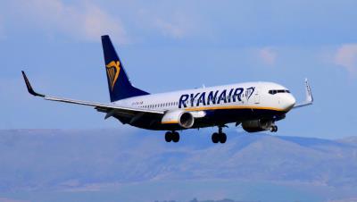 Photo of aircraft EI-FON operated by Ryanair