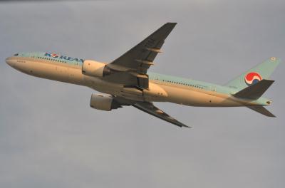 Photo of aircraft HL7764 operated by Korean Air Lines