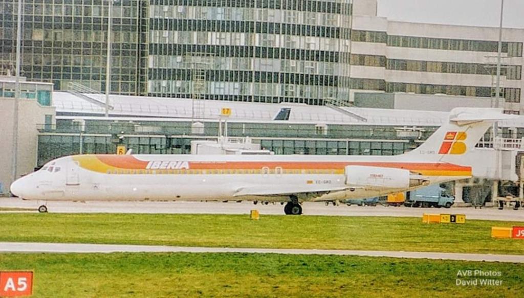 Photo of aircraft EC-GRO operated by Iberia