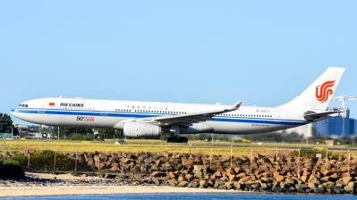 Image of aircraft registration B-5977 - A A330-300 operated by Air China