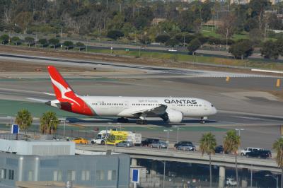 Photo of aircraft VH-ZNA operated by Qantas