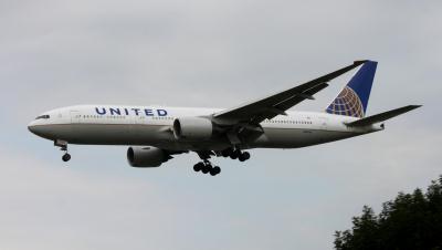 Photo of aircraft N796UA operated by United Airlines