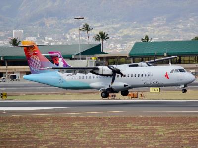 Photo of aircraft N945WP operated by Island Air